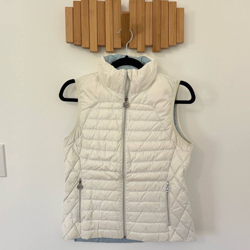 Women’s Michael Kors Packable Down Fill Vest, size small